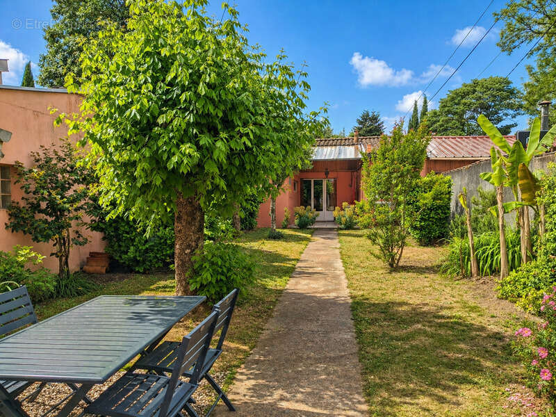 Maison à MERIGNAC