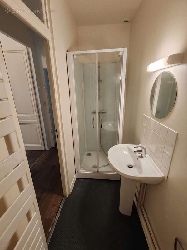 Appartement 40 m² à Rouen  - photo 4