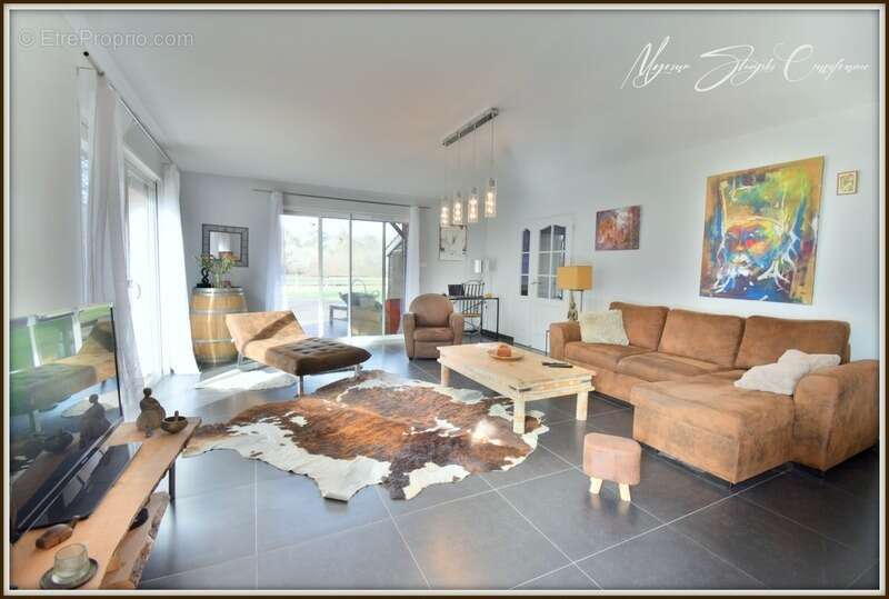 Maison à PARENTIS-EN-BORN