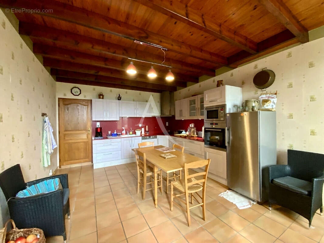 Maison à MIRAMBEAU