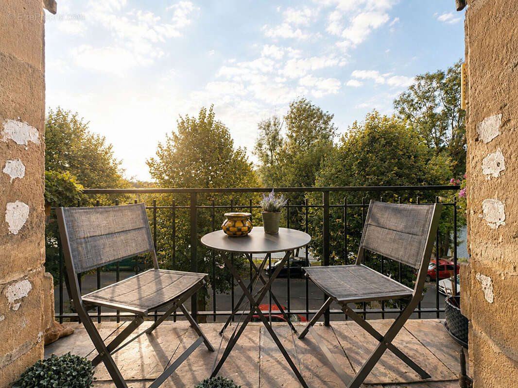 Appartement à CHARLEVILLE-MEZIERES