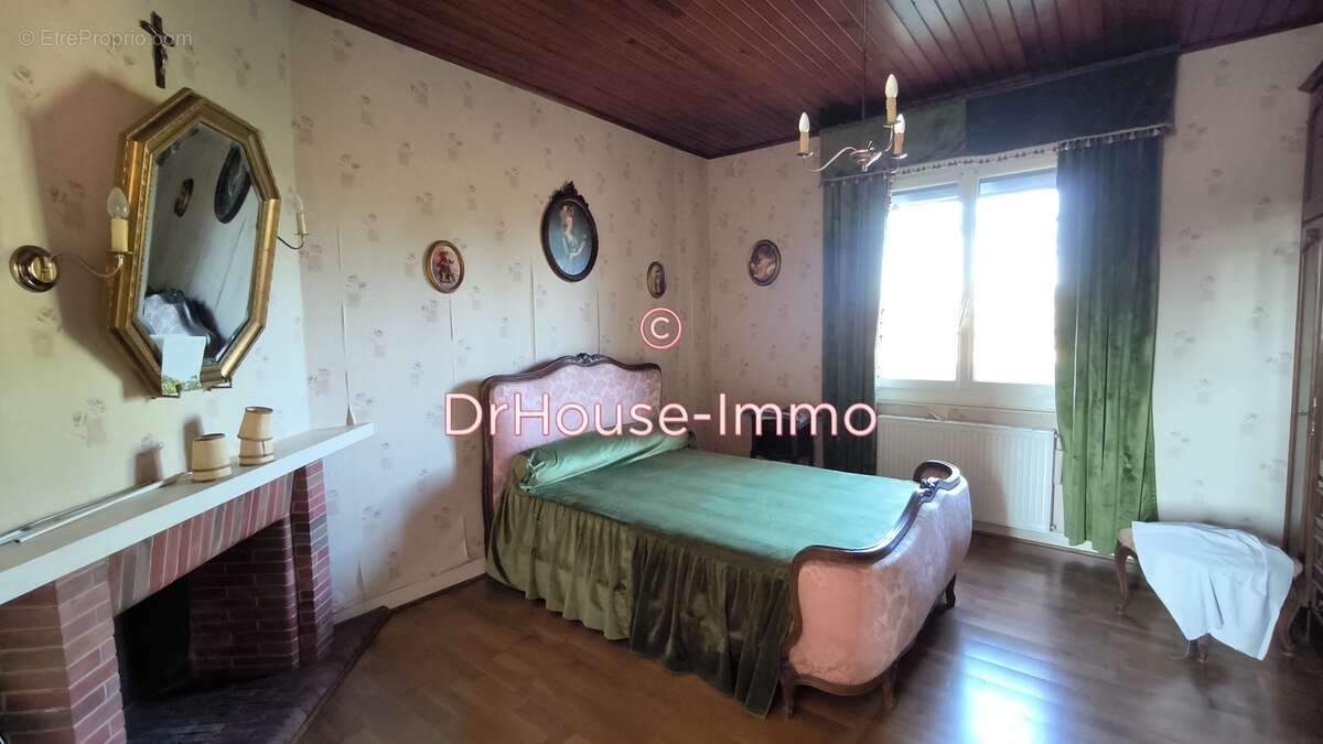 Maison à LONGUEVILLE