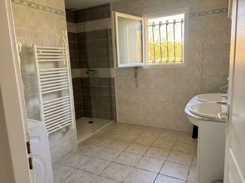 Maison à CREYS-MEPIEU