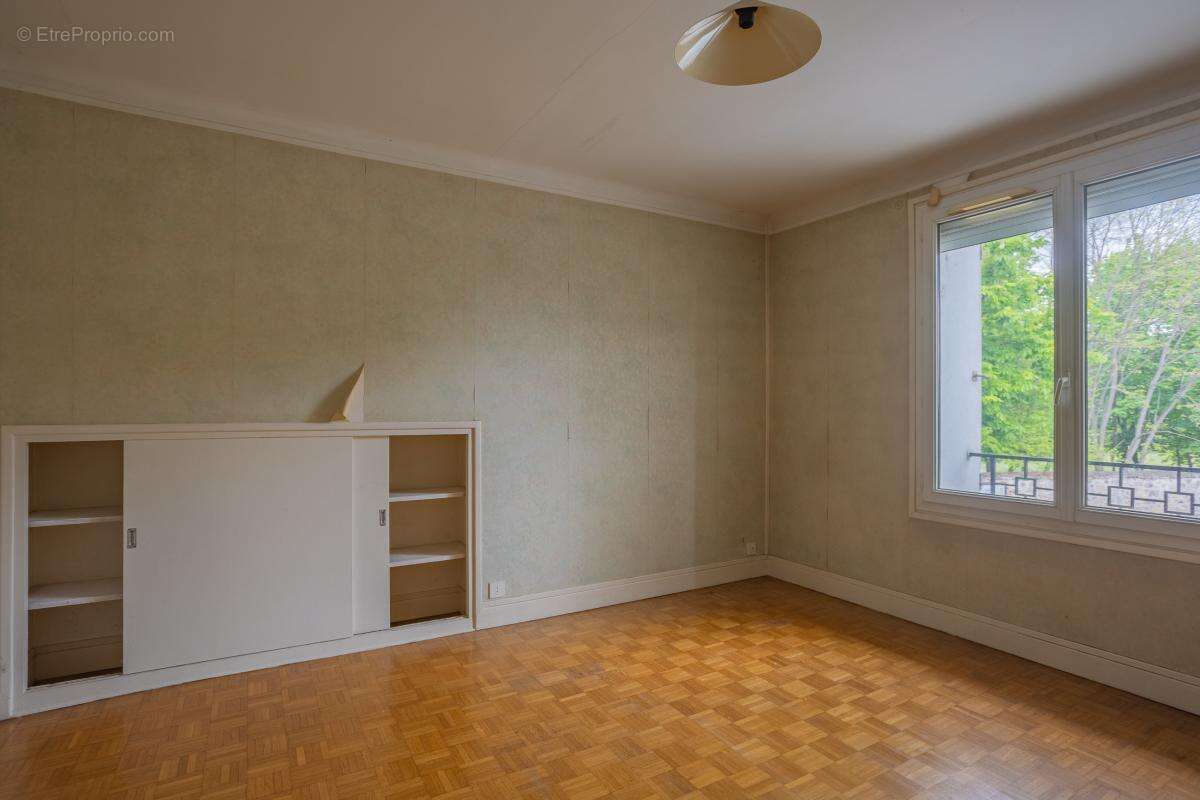Deux maisons - 164 m² - Ormoy (91) - photo 9