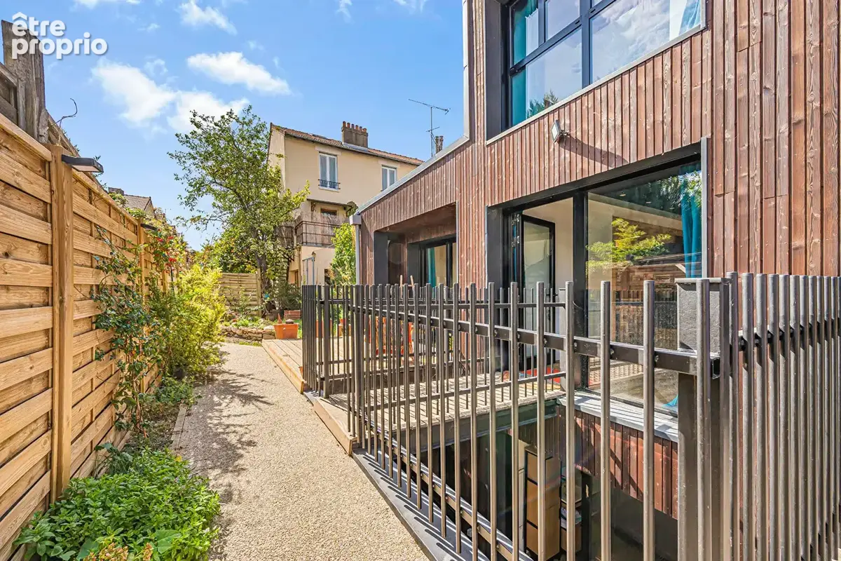 ARCUEIL - Maison contemporaine à ossature bois - 180 m² - DPE B - photo 18