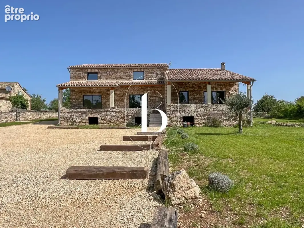 Maison 265 m² à Goudargues  - photo 7