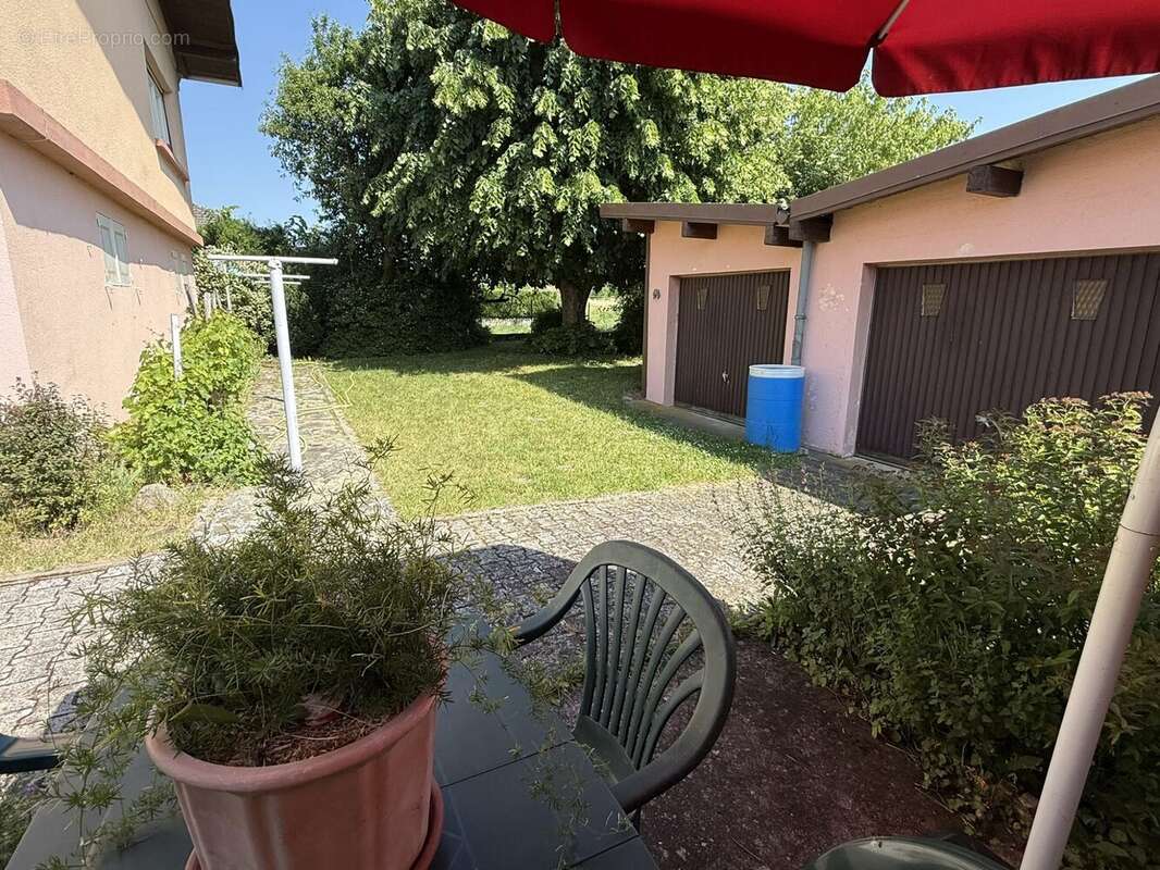 Maison à BIESHEIM