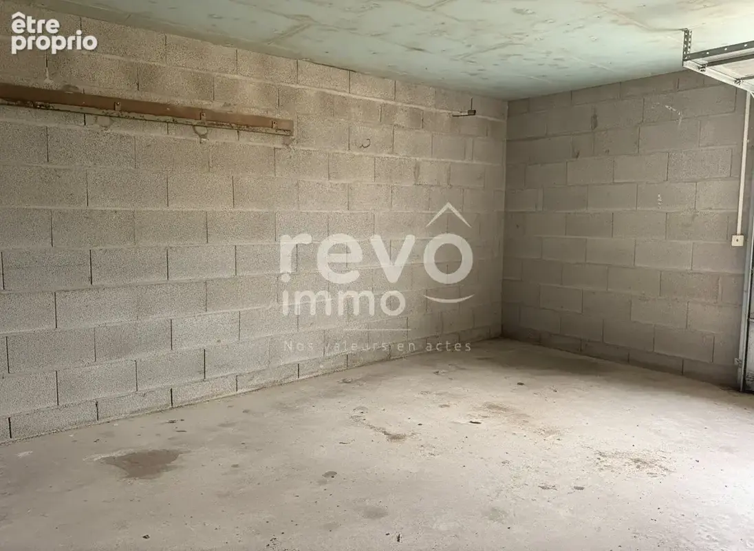 Construction traditionnelle de 117 m² de plain pied, entouré de nature - photo 9