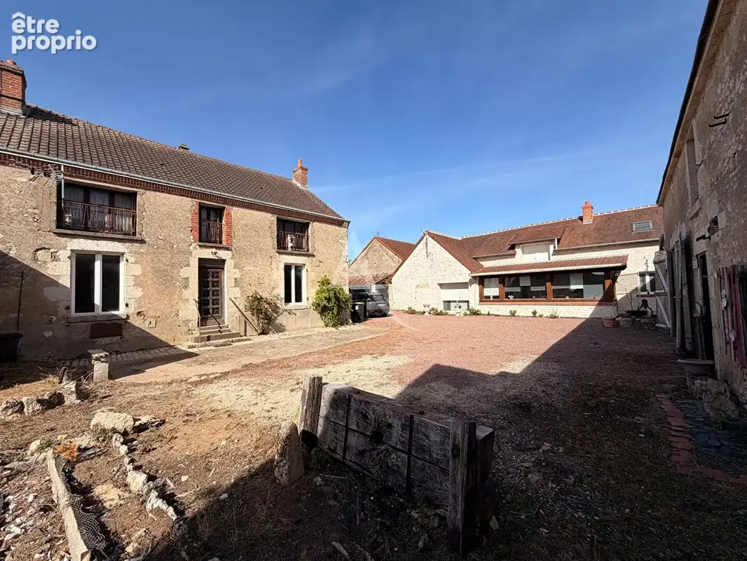 Maison à VILLEBAROU