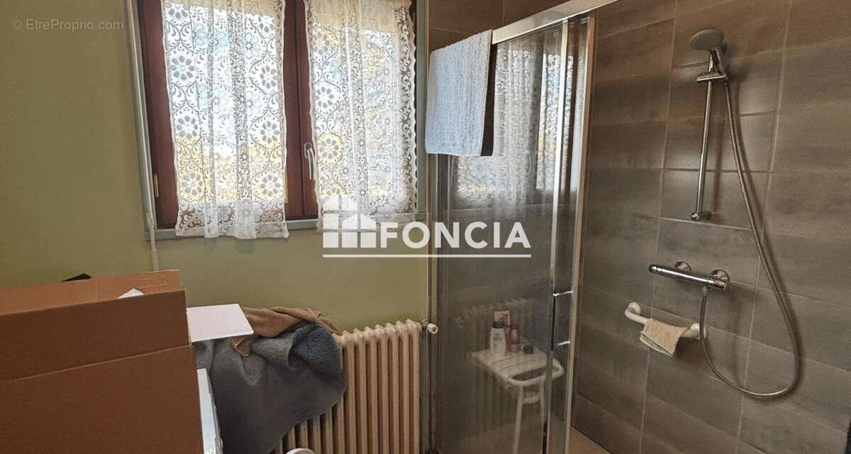 Maison à SAINT-MARTIN-D'ABBAT