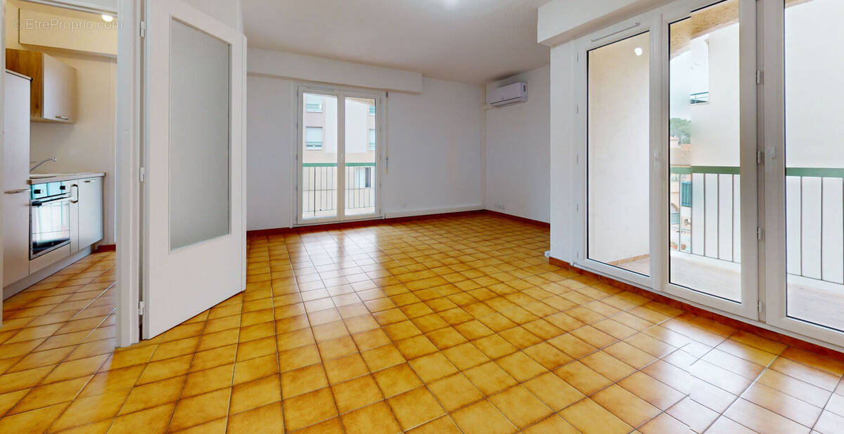 Appartement à SAINT-RAPHAEL