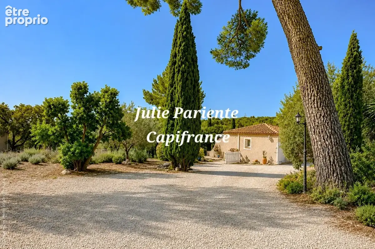 Maison à vendre 6 pièces LA CIOTAT (13)4000 M2 Terrain - photo 23