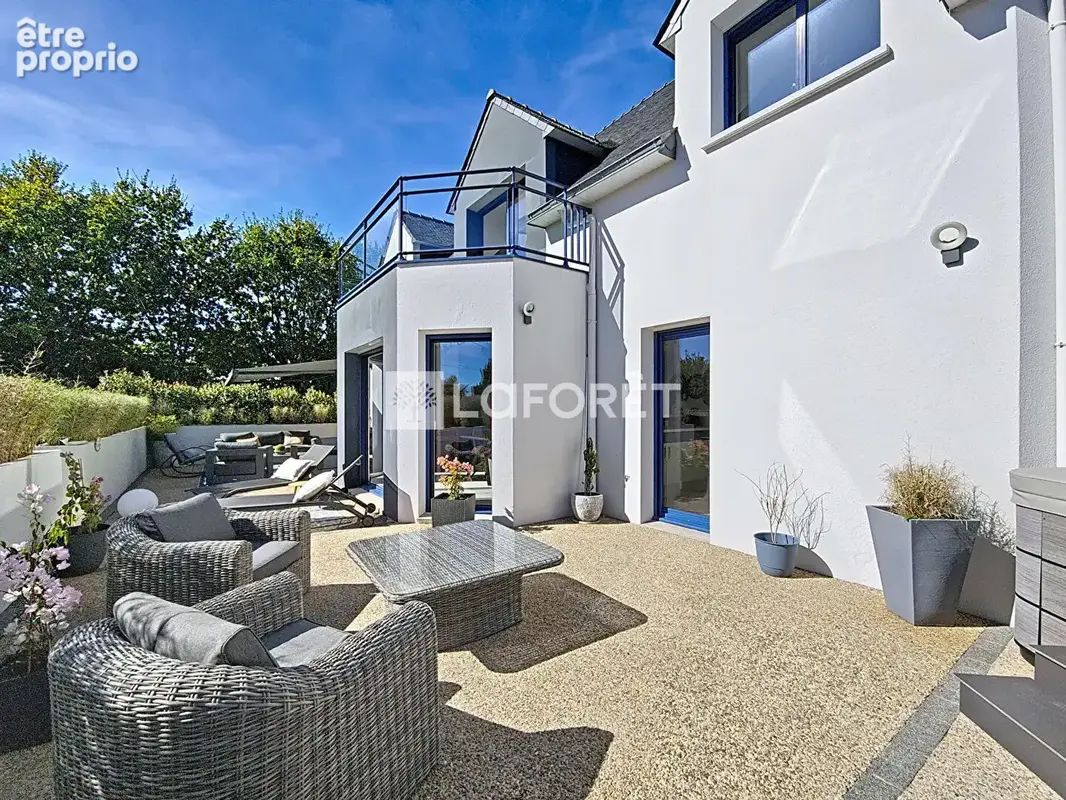 Maison avec piscine Malansac 7 pièce(s) 210 m2 - photo 4