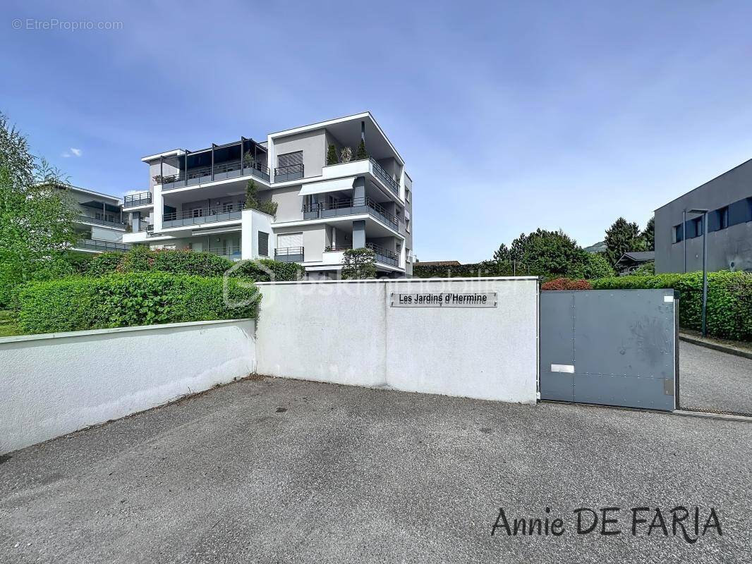 Appartement à FROGES