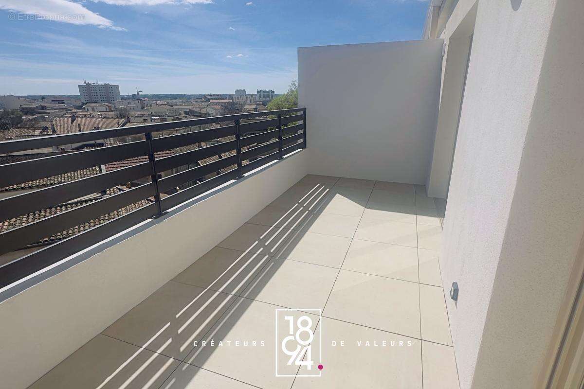 Appartement à NIMES