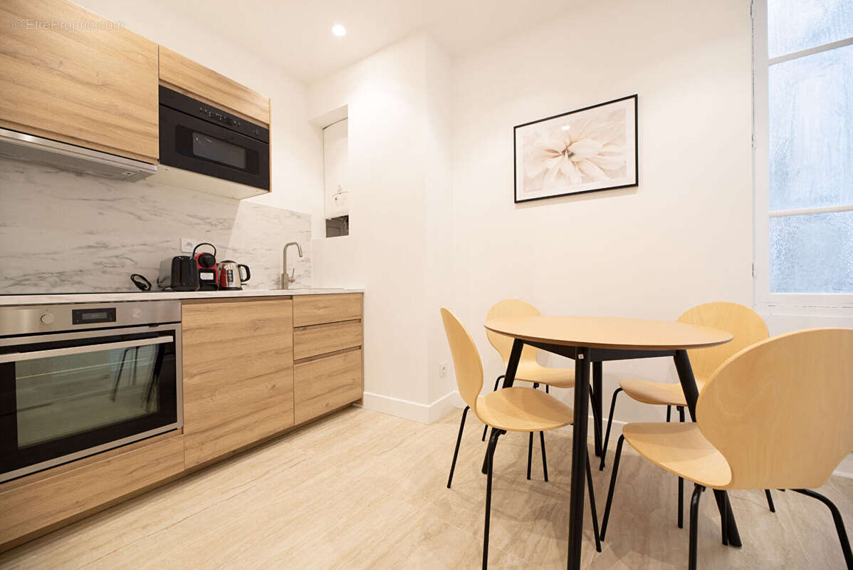 A vendre en exclusivite - immeuble secteur cathedrale - photo 7