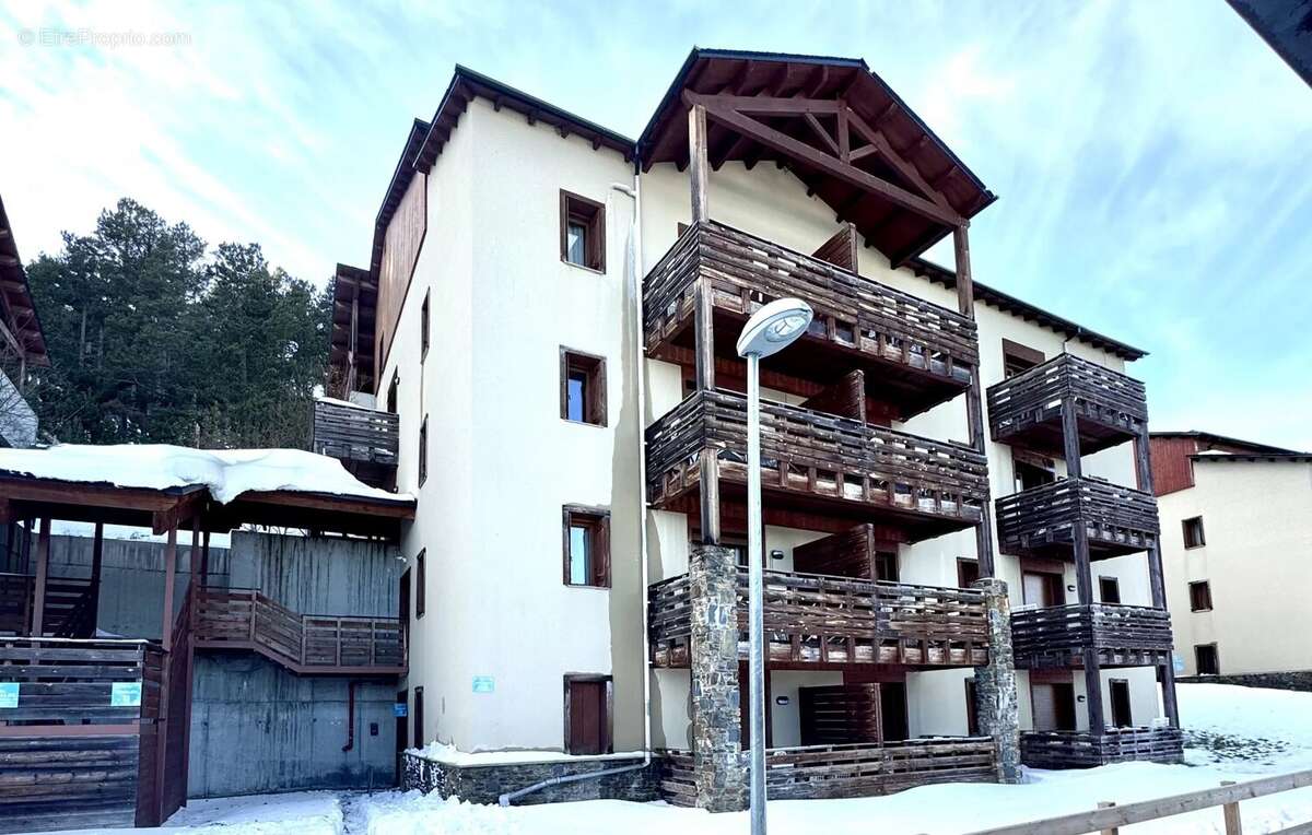 Appartement à LES ANGLES