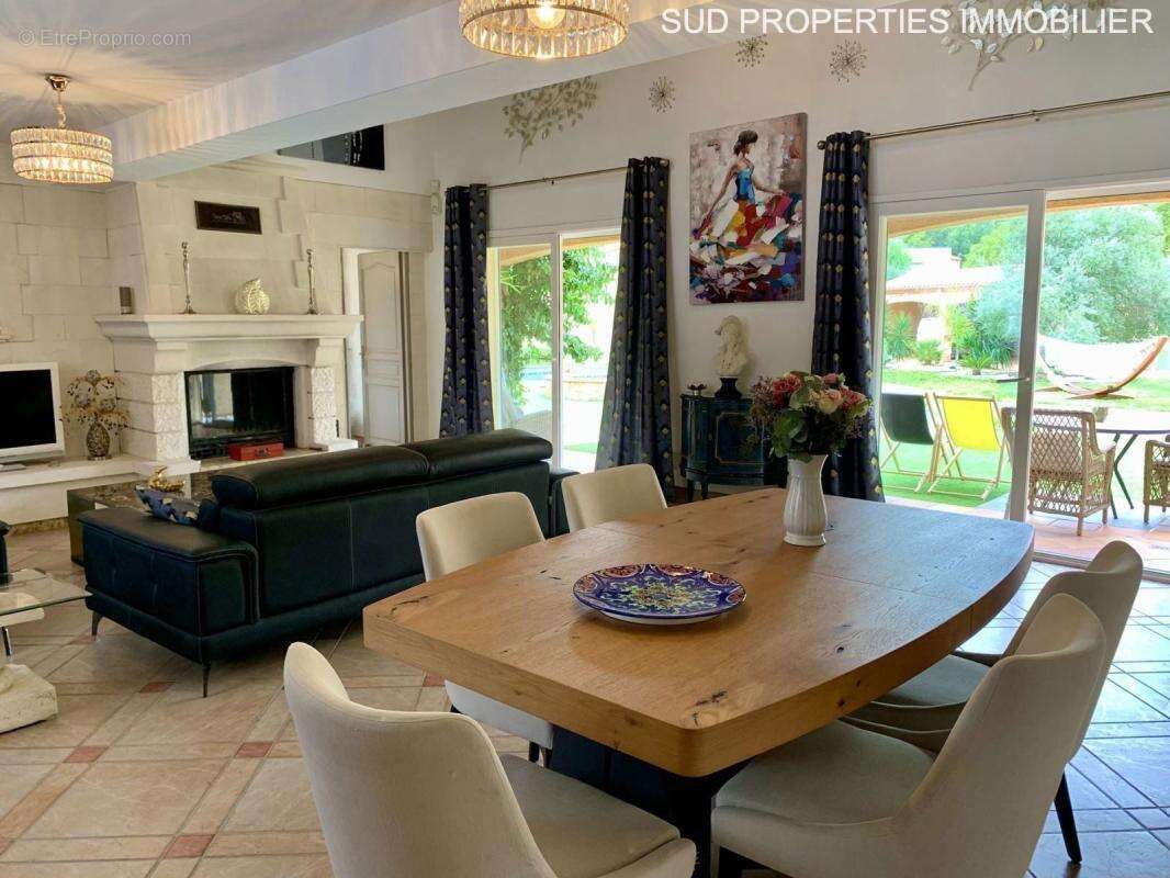 Maison à SAINT-CYPRIEN