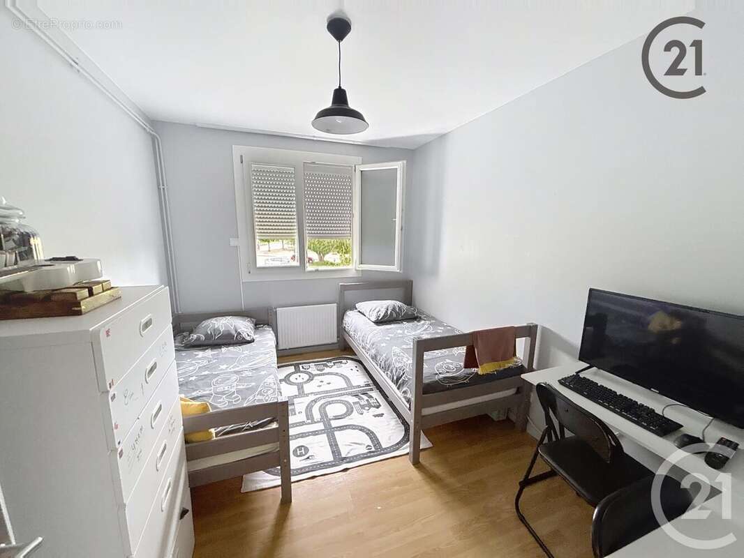 Appartement à MIGENNES