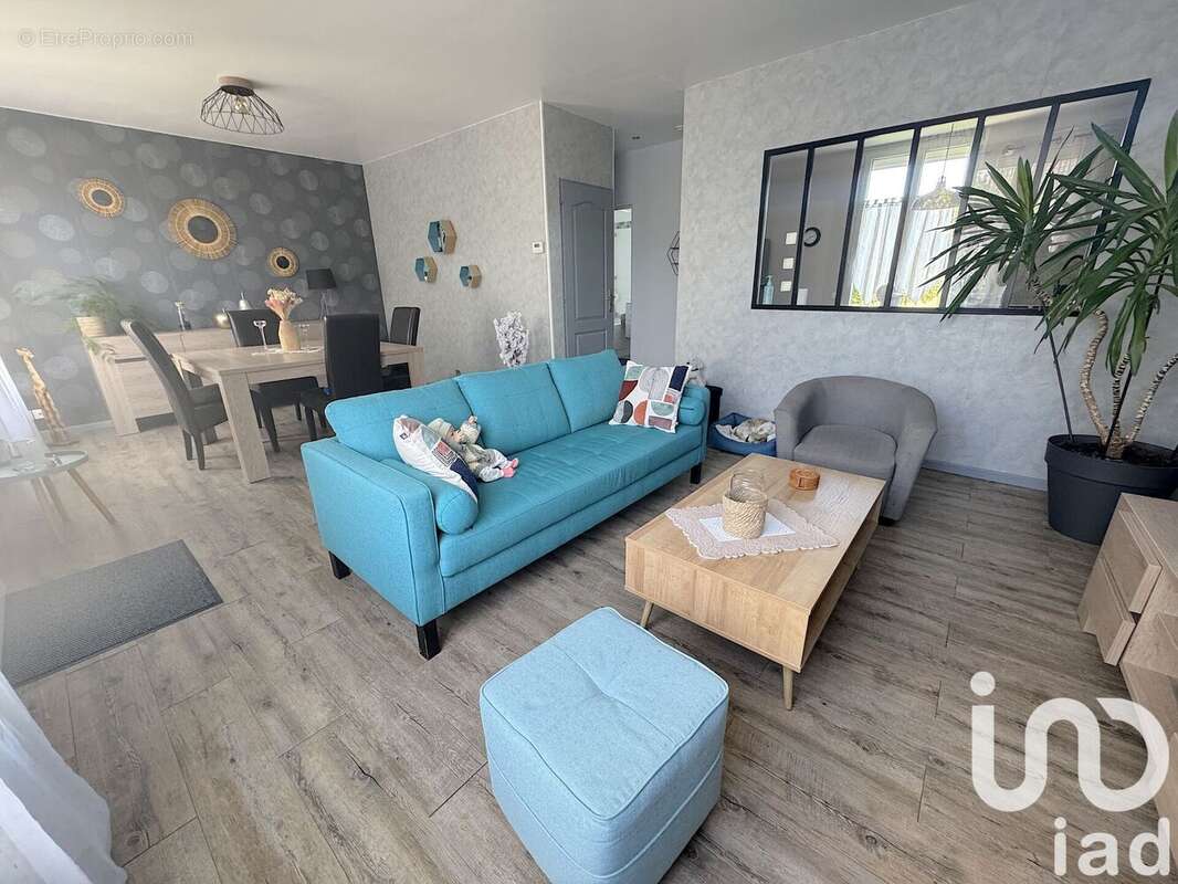 Photo 2 - Maison à CHAMPS-SUR-MARNE