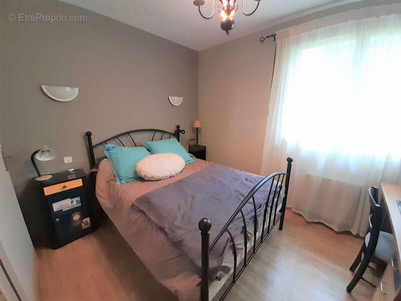 Maison à SAINT-EUTROPE-DE-BORN