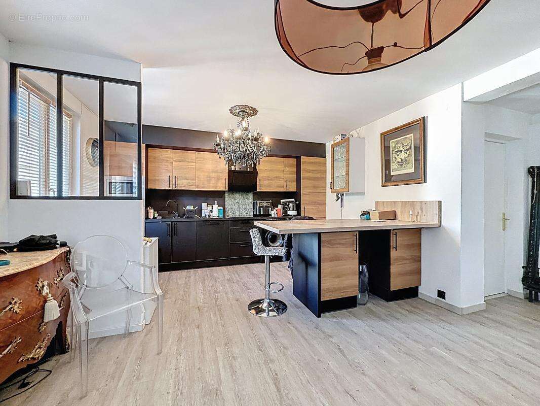 Appartement à SAINT-RAPHAEL