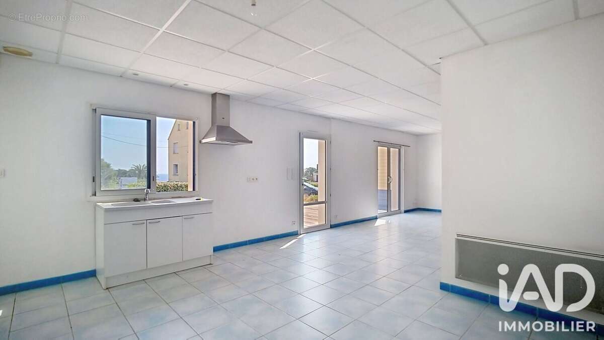 Maison 90 m² à Plozevet  - photo 6
