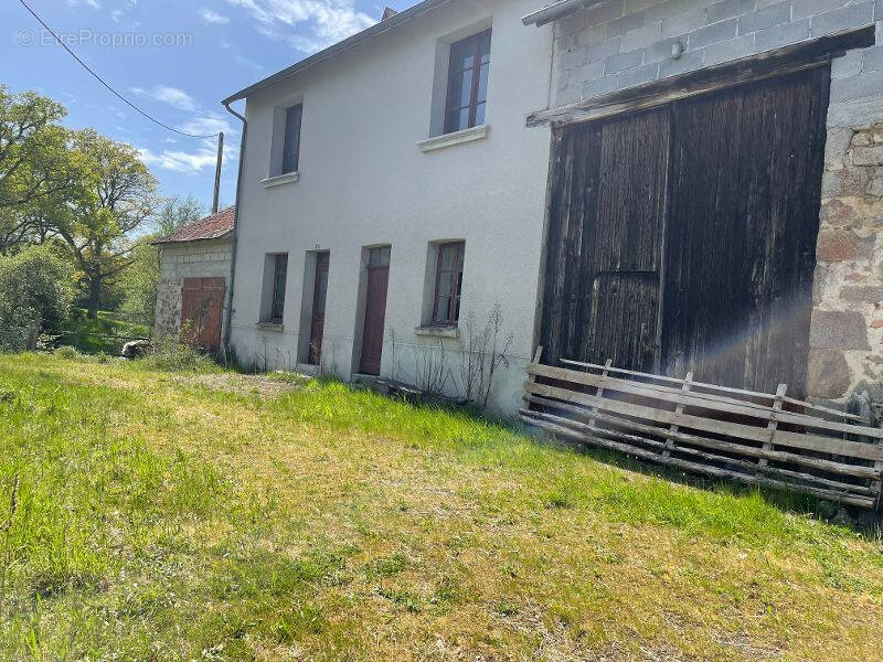 Maison à LE GRAND-BOURG
