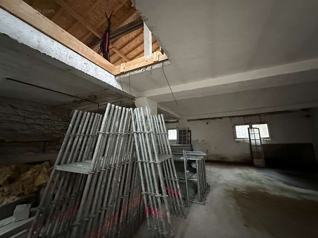 Appartement à SAINT-MAURICE