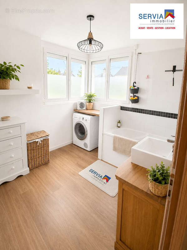 Maison 110 m² à Auray  - photo 4