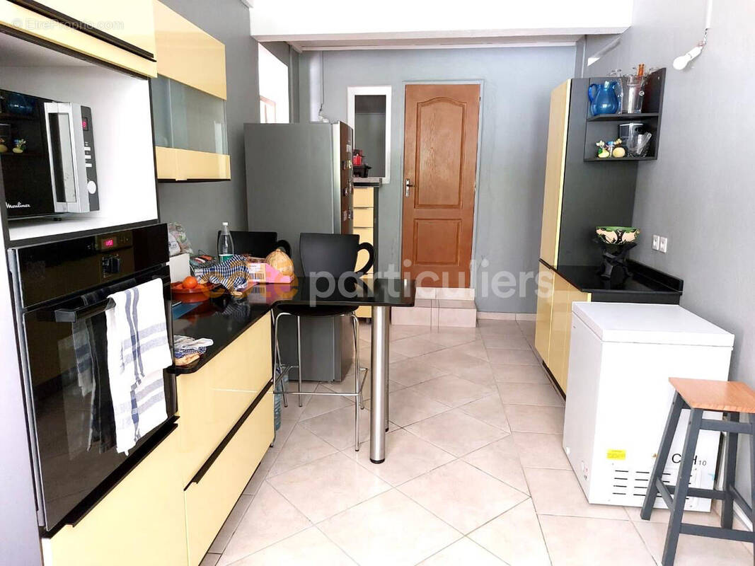 Appartement à PETIT-BOURG