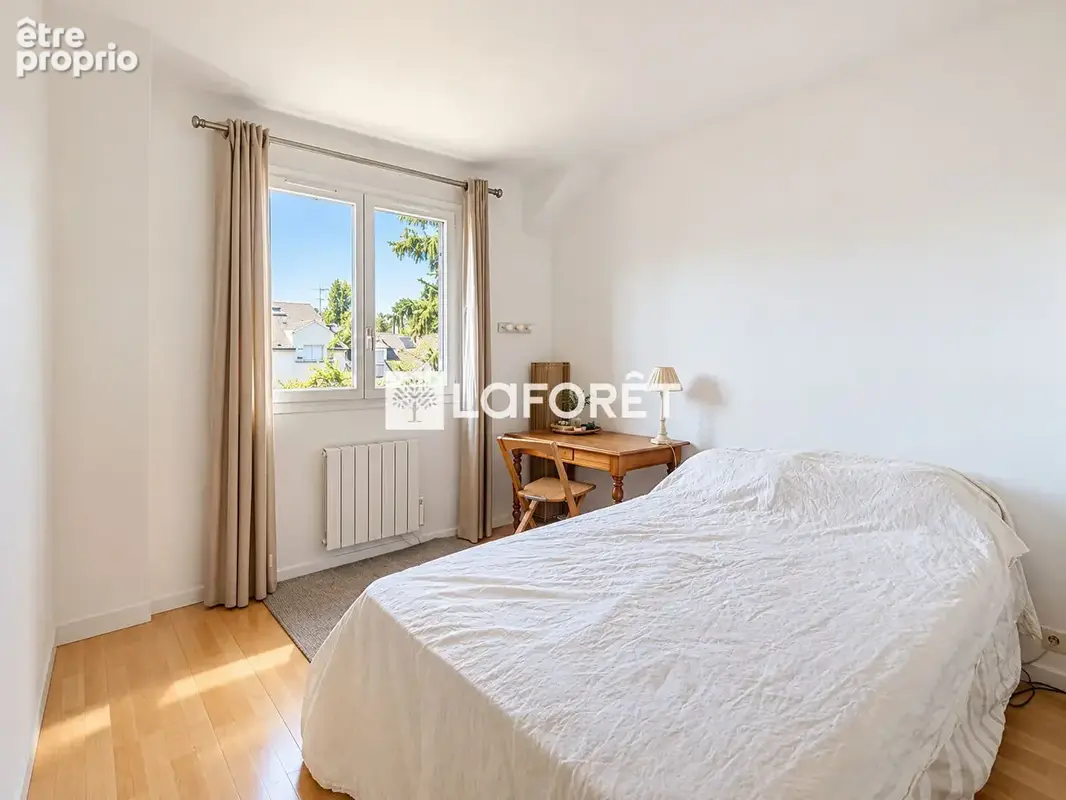 Chatou - À 12 min du RER A, dernier étage, 3 chambres et balcon - photo 9