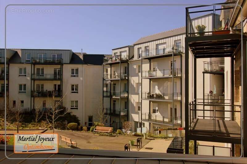 Appartement à FOUGERES