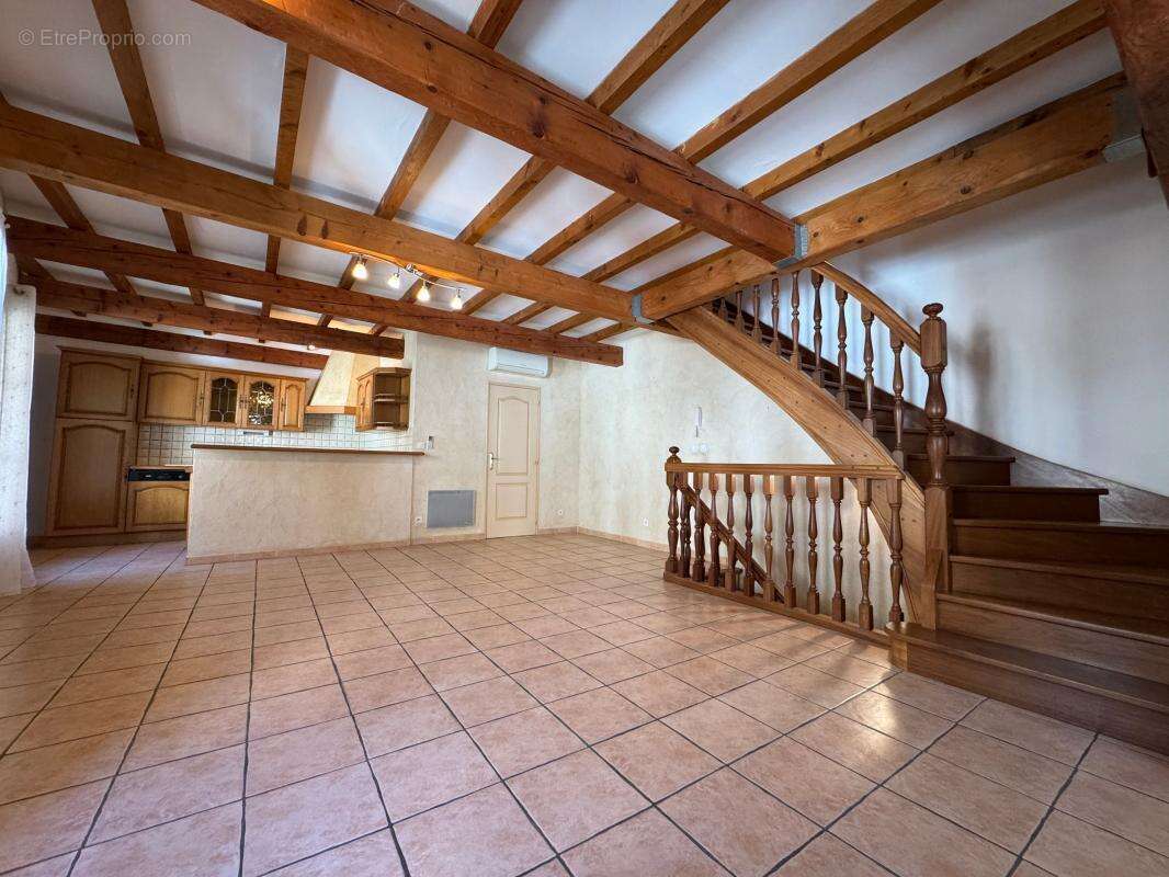 Maison à NEZIGNAN-L'EVEQUE