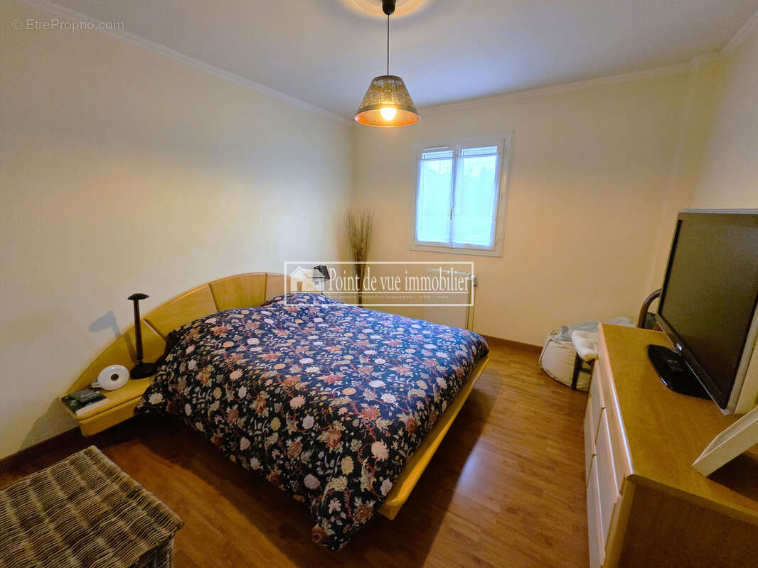 Maison à SAVIGNY-SUR-ORGE