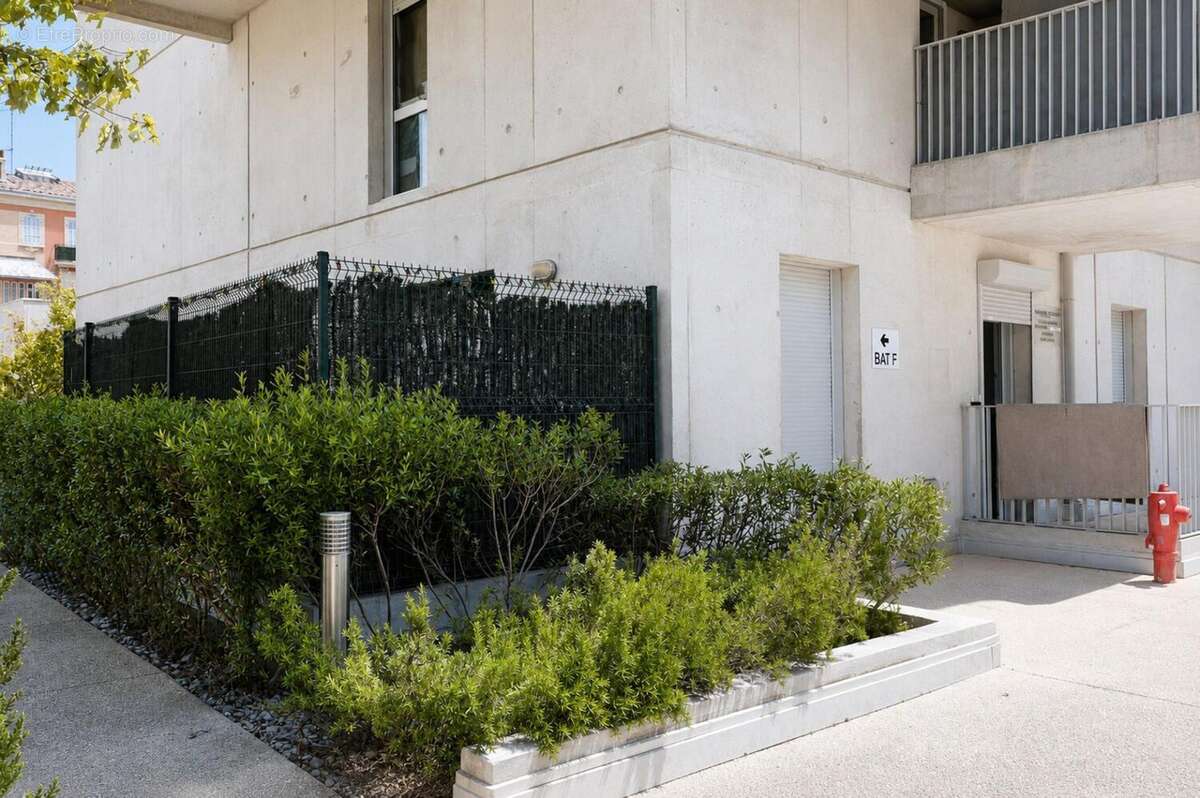 Photo 2 - Appartement à MARSEILLE-1E