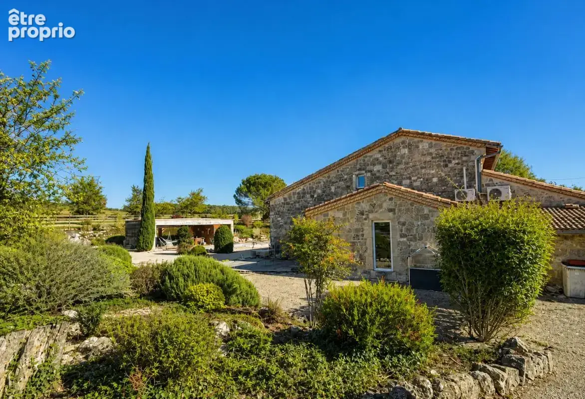 Maison de 8 pièces de 337 m² à La Sauvetat-de-Savères - photo 34