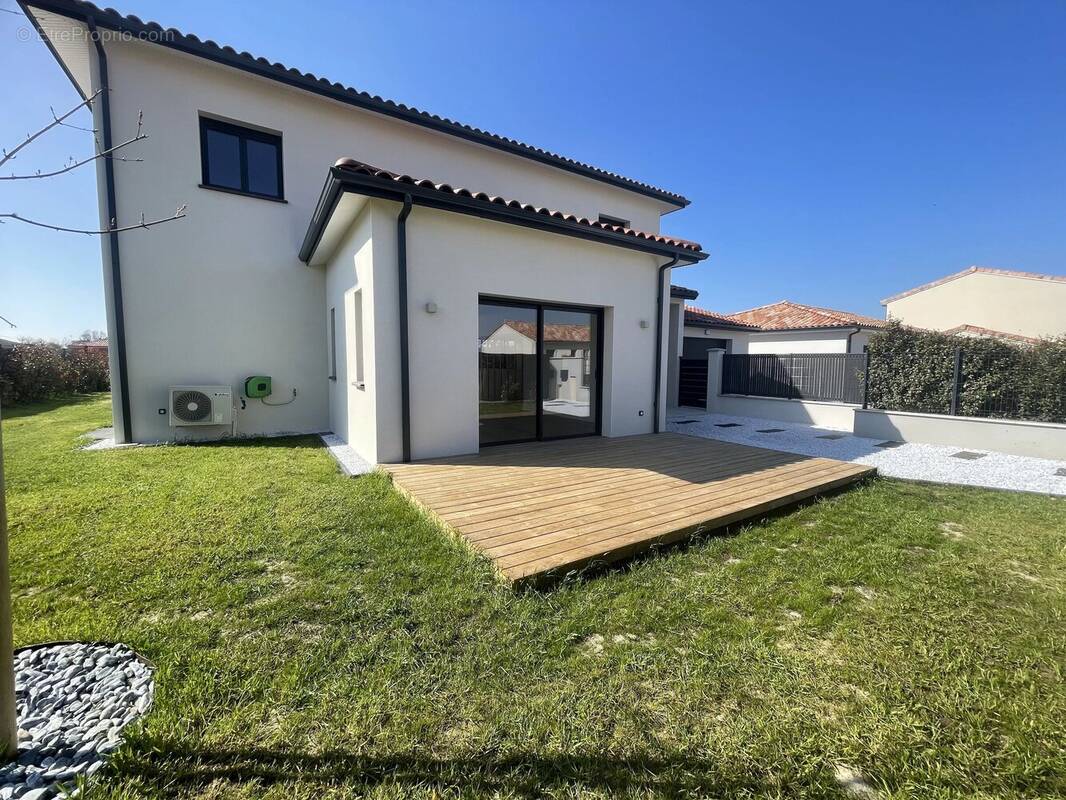 Maison à SAUBENS