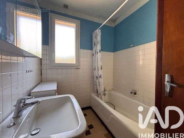 Maison 90 m² à Ucel  - photo 8