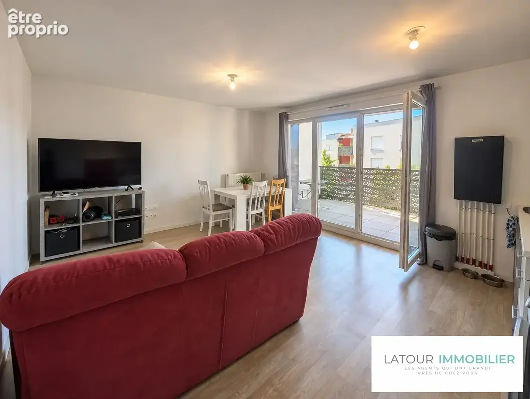 Appartement 2 pièces 43 m² à vendre à L'isle-D'abeau (38080) - photo 3