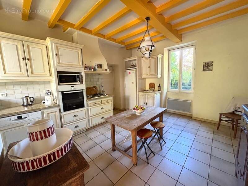 Maison à EUGENIE-LES-BAINS