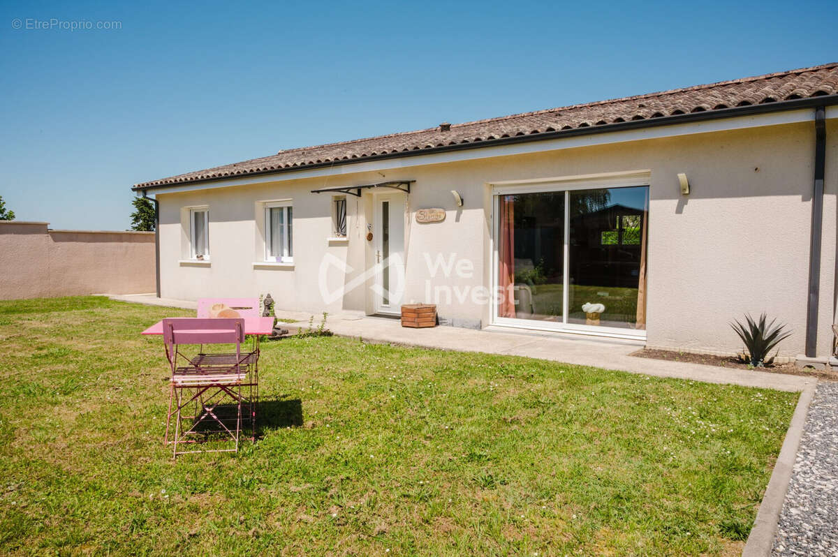 Maison à SADIRAC