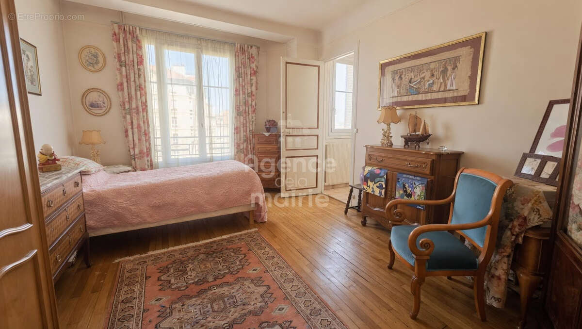 Appartement à ASNIERES-SUR-SEINE