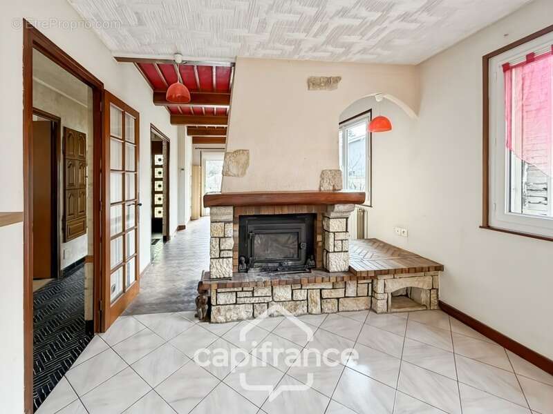Maison à vendre 4 pièces TOURNON SUR RHONE (07) - photo 12