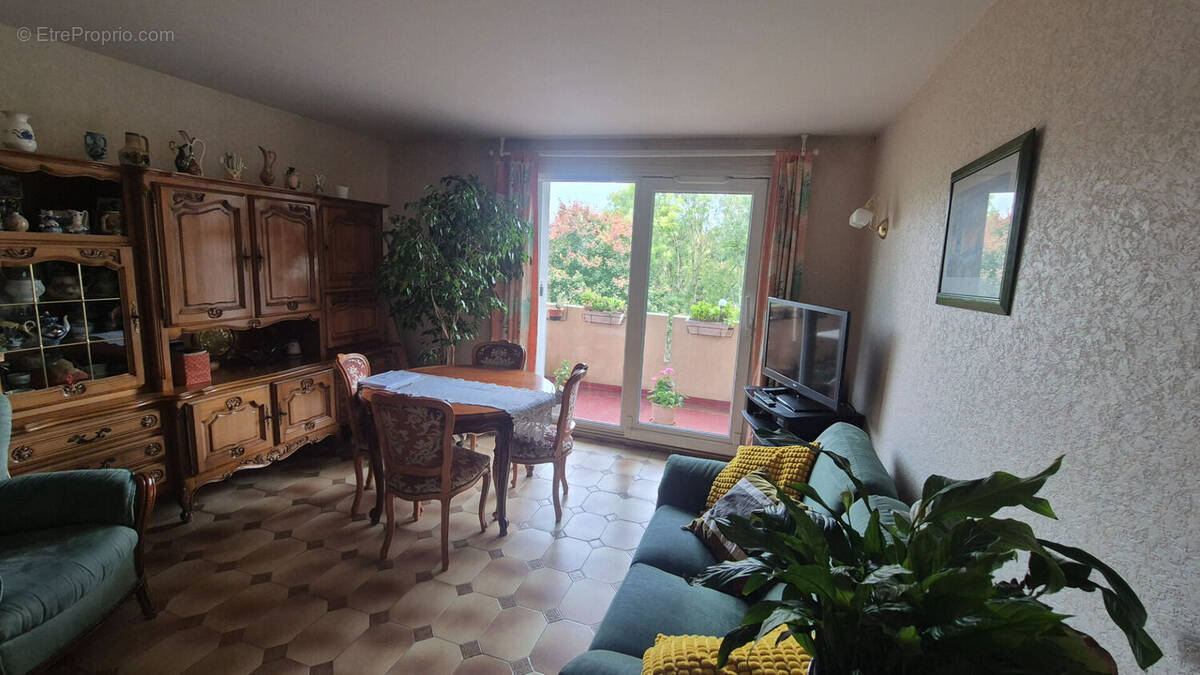 Appartement à VILLEBON-SUR-YVETTE