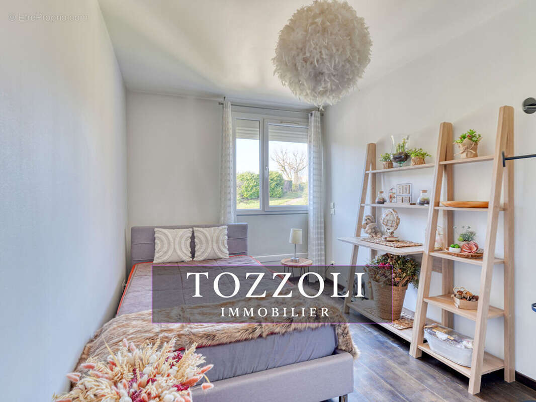 Appartement à VILLEFONTAINE