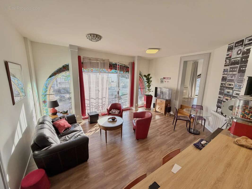 Appartement à AIX-LES-BAINS