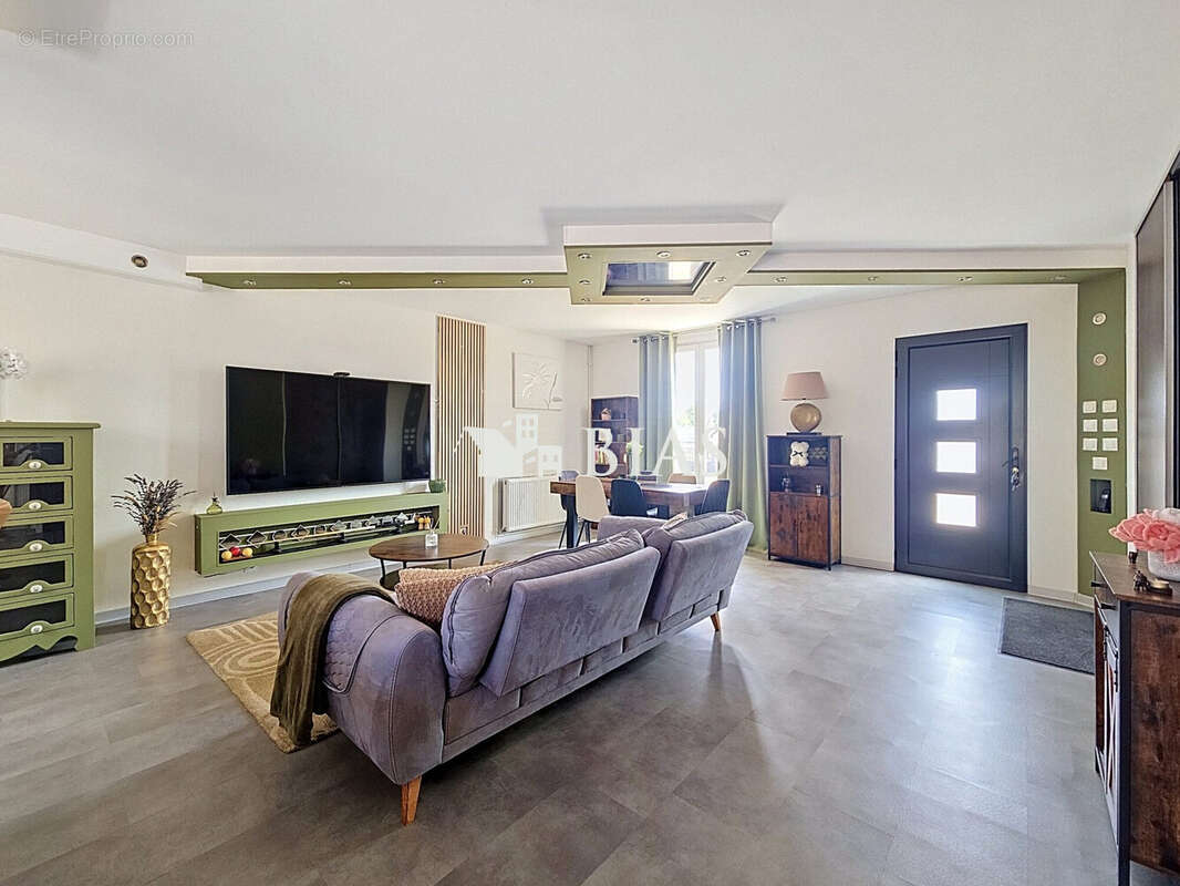 Maison 129 m² à Saint-Aubin-D'ecrosville  - photo 9