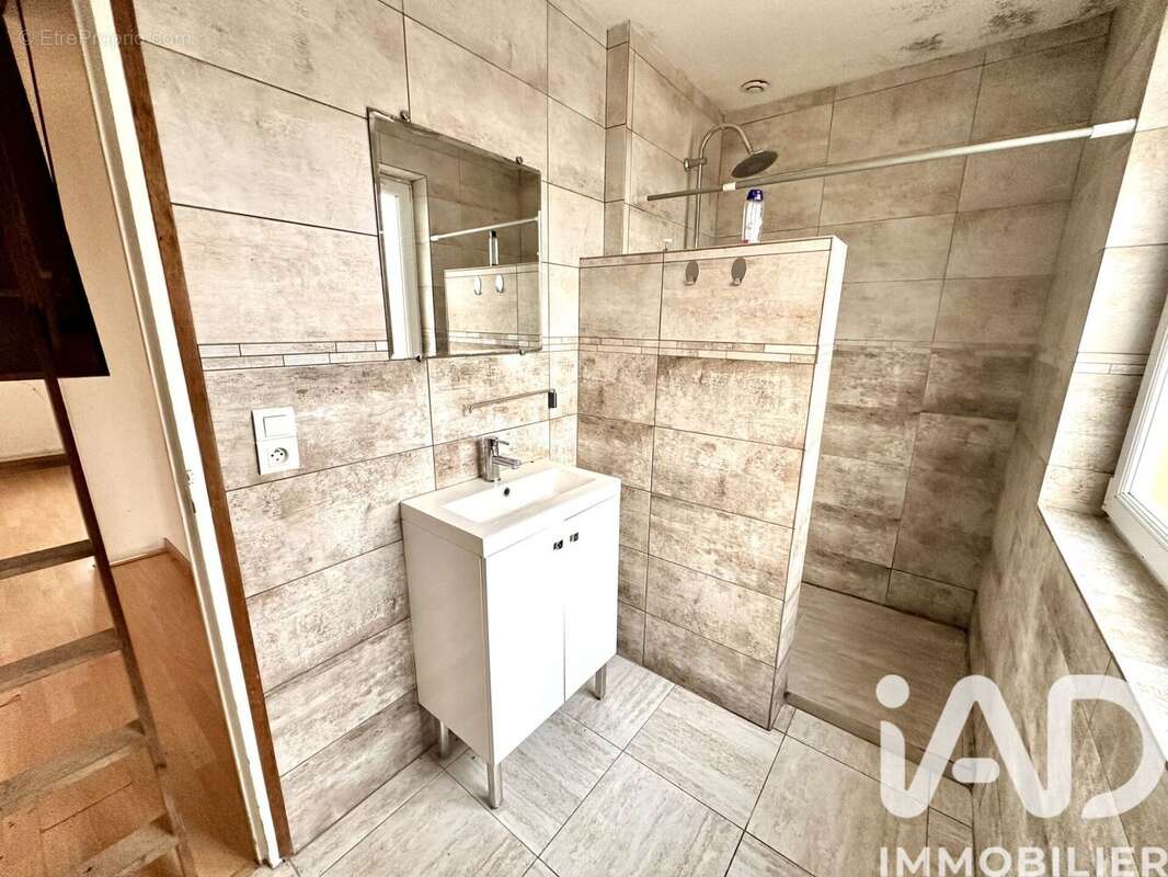 Photo 4 - Maison à ROCROI