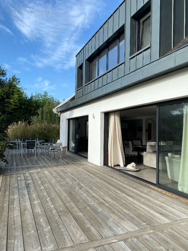 Maison à LE RELECQ-KERHUON